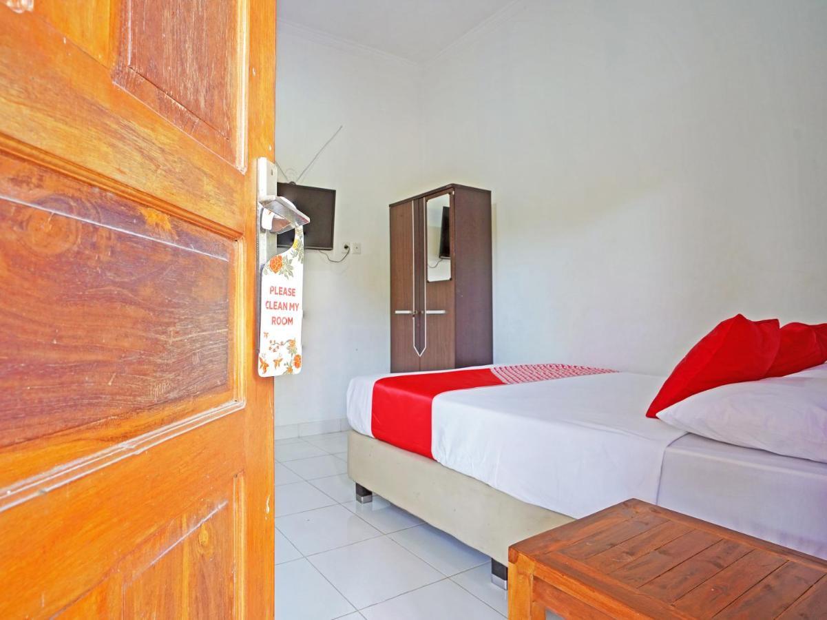 Oyo 90860 Tunjung Sari 8 2*