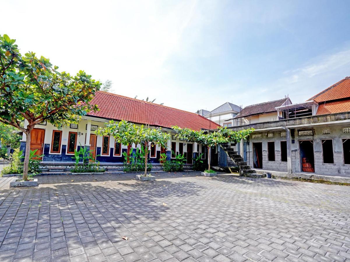 Oyo 90860 Tunjung Sari 8 2*