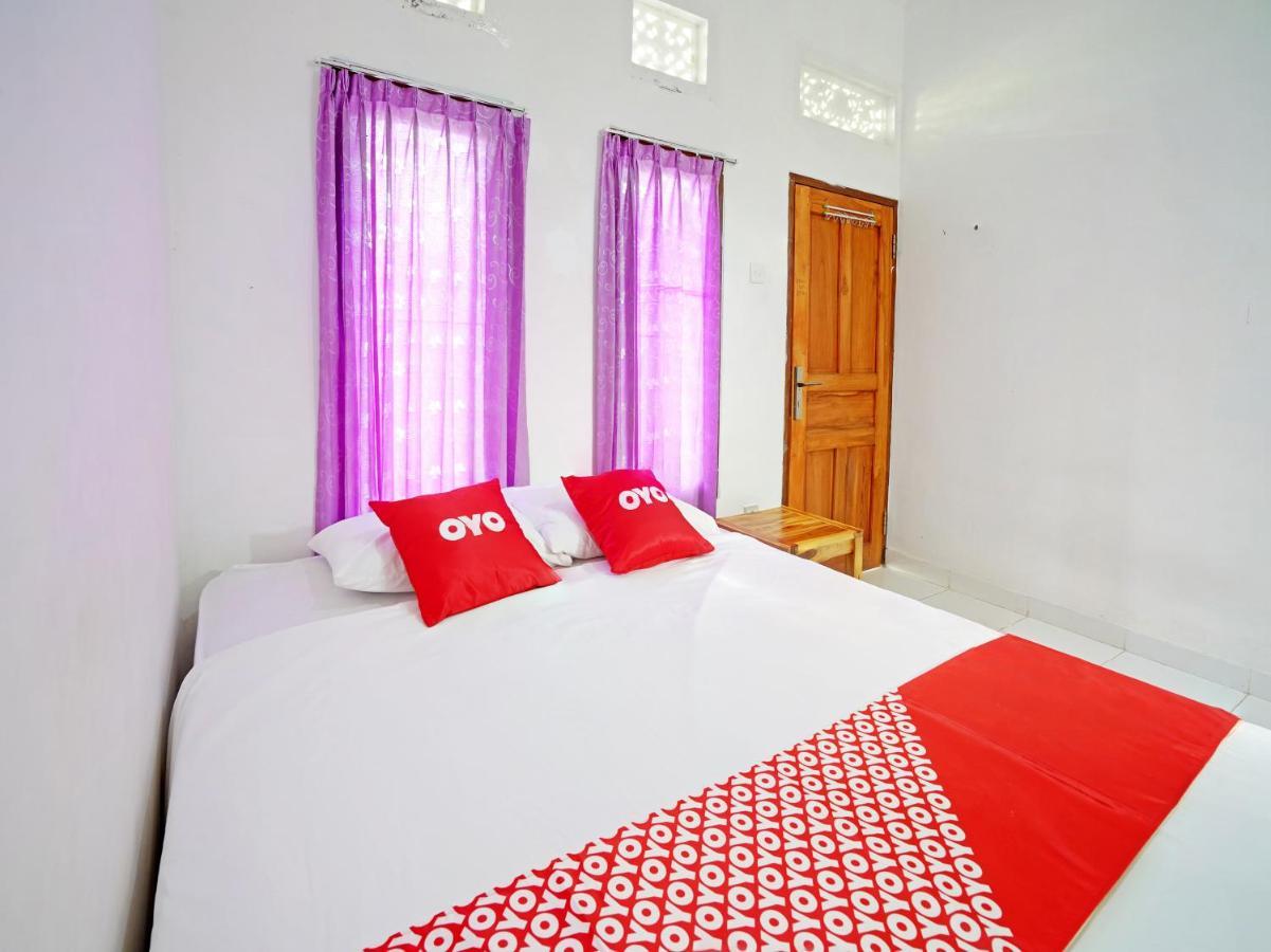 Oyo 90860 Tunjung Sari 8 Nusa Dua (Bali)
