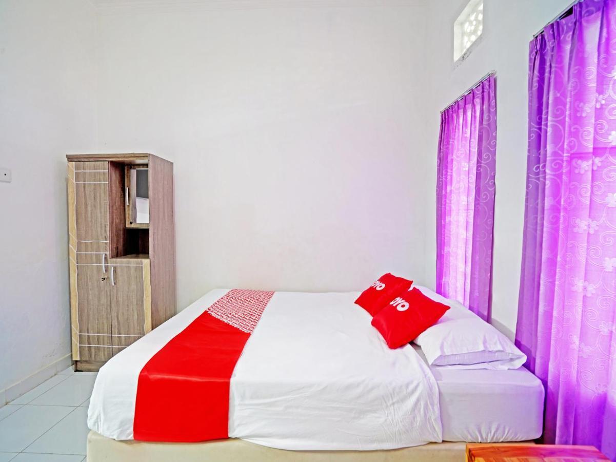 Hotel Oyo 90860 Tunjung Sari 8 Nusa Dua (Bali)